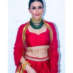 Pavitra Punia Instagram - 🌺 🧿 Outfit : @bunaai Jewels : @maejewellery Potli : @oceana_clutches Styling : @pavitrapunia_ Hair : @hairstylist.julie Lashes : @lashout_by_nehamehvish Makeup : @pavitrapunia_ #pavvitrapunia #fashion #style #royal #look #indian #beauty #🧿