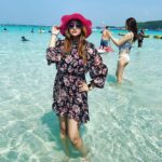 Payal Ghosh Instagram – A day on the beach 😍🖤🥳🫢 #coralisland #beachvibes #payalghosh #thailand #pattaya Coral Island Pattaya