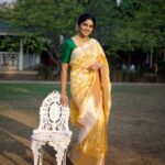 Pooja Sawant Instagram - 🌟✨ Saree by @aura_benaras Jewellery @kalyanjewellers_official Styled by @prachethestylist Shot by @dadhi_wala Make up @vrushti_harkare Hair @seemaaofficial