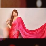 Pooja Sharma Instagram - Happy Diwali 🎊💫🎉... to all my lovelies 😘 Today is the day to be thankful for the abundance we have experienced this year, despite the situation😊 Wishing all of you sparkle and shine this Deepawali 💫 #diwali #happydiwali #sparkle #shine #shinebright #myheartissinging