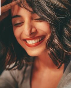 Pooja Sharma Instagram - Me be like ...🙏♥️🙏

#iloveyouall #neverknewihadafamilyhere #myinstafamisthebest #besttttt #bestesttttttttt  #love #bestpeople