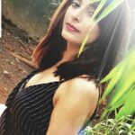 Pooja Sharma Instagram - Can write a very good caption...but i won't 😝🤭😝