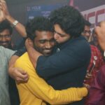 Pradeep Ranganathan Instagram - What more can I ask for ❤❤❤❤❤ He took care of me like his son ❤❤❤❤❤ Happyyyyyyyyyyyyyyyyyyyyyyy ❤❤❤❤❤❤❤❤ @aarti.ravi #Comali