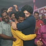 Pradeep Ranganathan Instagram - What more can I ask for ❤❤❤❤❤ He took care of me like his son ❤❤❤❤❤ Happyyyyyyyyyyyyyyyyyyyyyyy ❤❤❤❤❤❤❤❤ @aarti.ravi #Comali