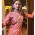 Pranutan Bahl Instagram - jhumkis and hair flips ✨☺️🧡