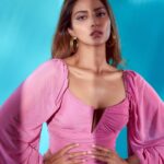 Pranutan Bahl Instagram - 🦋💗 Outfit @herinofficial Earrings @misho_designs Rings @mozaati @houseofjskjewels @misho_designs Styled by @anshikaav Assisted by @roshiijain Makeup and Hair @pooja_dhakan1 Photography @kkarmaa.studio