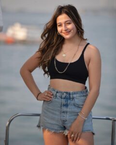 Priyal Gor Instagram - #Seawithinyou 🤍

@yachtshots.in 
@abhinavrbharti
@abhigupta39