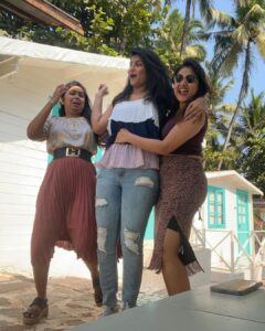Priyanka Nalkari Instagram - #goadiaries #poser #actress #friendship #friends #nalkarpriyanka #roja #yoursrojaforever #stylish #goa #instadaily #instagram #instafashion