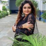 Priyanka Nalkari Instagram - In Frame - @nalkarpriyanka Mua & Hair - @makeup.in_muah Costume - @mokshe_rental_destination Photography - @yastudio_bala Retouch - @__pslr__ For bookings DM or Call - +919500078905 . . . . . #priyankanalkari #rojaserial #tamilactress #yastudio #bala #balaphotography #chennaiphotographer #chennaiweddingphotographer #chennaiwedding #candid #photography #shoot #canon #outdoorshoot #chennaicouple #outdoorshootchennai #photooftheday #photoshootideas #specialmoments #candidmoments #candidphotography @canonindia_official @godoxindiaofficial