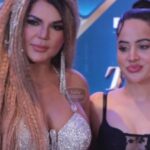 Rakhi Sawant Instagram - Acha Hua Adil...Urfi Javed Compliments Sister Rakhi Sawant For Her Glamarous Look