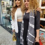 Rakhi Sawant Instagram - #rakhisawant Spotted At Nail Art Salon In Andheri @rakhisawant2511 #reelsfood #reelsinstagram #reelsinsta #reelkarofeelkaro #reelinstagram #reelsviral #reelsfeelsit #reelslovers #reelsindia #reelsvideo #reelsdance #paparazzi #reelskarofeelkaro #reels #reelitfeelit #instadaily #indiaphotography #bollywoodstyle #bollywoodstar #bollywoodactress #bollywoodvideos #yatintambe @instagram Mumbai, Maharashtra