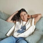 Rasika Dugal Instagram - Some days are for sitting on the couch and talking nonsense 😆 #Tuesday #TuesdayThoughts