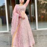 Reema Vohra Instagram - 🪔🪔Deepaavali aur naye varsh ki hardik shubhkamnaen 🪔🙏🏻🙏🏻 . . . . . . . . . . . . . . . . . . . . . . . . . . . . . . . . . . . . . . #diwali2022 #diwalioutfit #diwali #diwalipost #diwalivibes #diwaliphotography #pinkoutfit #pinklehenga #pink #beautifulgirl #indiangirls #indiangirl #indianwear #usaindian #usaindians #ukindians #nri #canadaindians #miamiblogger #miamilifestyle #miamifeet #hot #festivevibes #festiveseason #💕 #indiancouture #uaemallu #malluhot #gorgeous #nails . . . . . . . . . . . . . . . . . . . . . . . . . . . . . . . . . . . . . .
