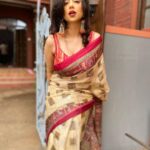 Reema Vohra Instagram - I love the way he says my name. With the elegance and utmost respect of a King, just before he bows to his Queen. Saree by:- @tashaartofficial . . . . . . . . . . . . . . . . . . . . . . . . . . . . . . . . . . . . . . #sareeindia #sareelook #sareenavel #sareenavelshow #nabhi #deepnavel #mallu #hotmemes #underarms #underarm #armpit #armpitfetish #blouse #silksarees #silksaree #satinsaree #redsaree #hotactress #singaporelife #dubaimallu #uaemallu #ukinfluencer #londongirl #londonfeet #miamifeet #gorgeousgirl #beautyslaves #lipbite #lipaddict #navelfetish . . . . . . . . . . . . . . . . . . . . . . . . . . . . . . . . . . . . . .