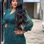 Reshma Pasupuleti Instagram - Your mental peace should be your priority ✨✨✨✨✨ Thank you @galattadotcom for an amazing meet & greet with so many lovely souls, it’s a good feeling to know you are loved & I really appreciate the affection showered on me today 🙏🏽 especially my friend @vm.cinemas godbless you always😊 MUA & hair @kayal_makeup.artistry ✨✨✨✨