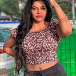 Reshma Pasupuleti Instagram - What if everything you are going thru is preparing you for what you asked for 🤎 #workmode #bagyalakshmi