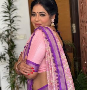 Reshma Pasupuleti Instagram - As long as you know who you are & what makes you happy, it doesn’t matter how they see you 💞