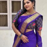 Reshma Pasupuleti Instagram - Life is full of surprises, keep yo spirits up 💙 @dharaniofficialpage outfit 🔥 Jewelry @jewelhub_chennai Saree draping @deepathomas_makeover_artistry