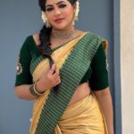 Reshma Pasupuleti Instagram - The energy for May is…. Only doing what feels genuinely right in your intuition & letting everything else go 🙏🏽 Saree by @dharaniofficialpage Jewelry @jewelhub_chennai