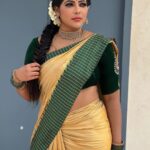 Reshma Pasupuleti Instagram - The energy for May is…. Only doing what feels genuinely right in your intuition & letting everything else go 🙏🏽 Saree by @dharaniofficialpage Jewelry @jewelhub_chennai