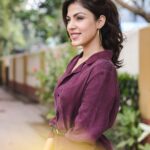 Rhea Chakraborty Instagram - Because #Jalebi releases #12october and we are so happy #promotions. Styled by @sanamratansi 🙌@style.cell Dress - @zaraindiaofficial Shoes - @trufflecollectionshoes Hair - @vicharemeghna Shot by @shaikhhamza_photography