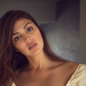 Rhea Chakraborty Instagram - All is not broken 
All is not bleak , 
A little mystery adores us , craving validation from sources unknown , 
I stop to think if “I’m on my own “?
But there’s something real , when we stop trying , that something is YOU 💕 #rheality