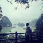 Rima Kallingal Instagram - Surprise caves at the Halong Bay actually surprised us! #Vietnamtravel #travelphotography #travelling #vietnam @remyacn29