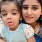 Rithika Tamil Selvi Instagram - Nila kutty’s new friend 😄 #baakiyalakshmi_vijaytv #behindthescenes #amirthabaakiyalakshmi #tamil_rithika #vijaystars #vijaytelevision