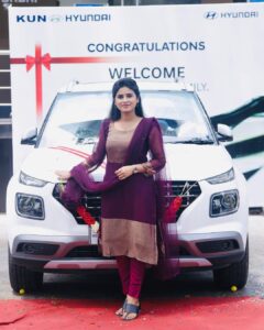 Rithika Tamil Selvi Instagram - To own a car is everyone’s dream… was mine too… And today my dream came true bcz of all ur love & support and with Almighty’s blessing 😇🙏🏻work hard until u reach ur goal. One day god ll help us reach where v want to be. Feeling happy & blessed 😇 
Love u all people ❤️✌️
.
.
.
Moments captured by @raghul_raghupathy 
.
.
.
.
.
#rithika #tamil_rithika #rithikavijaytv #vijaystars #vijaytelevision #mycar #myfirstcar #mynewcar #hyundaivenue #rithikatamilselvi #tamilselvi_rithika