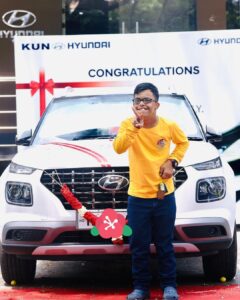 Rithika Tamil Selvi Instagram - To own a car is everyone’s dream… was mine too… And today my dream came true bcz of all ur love & support and with Almighty’s blessing 😇🙏🏻work hard until u reach ur goal. One day god ll help us reach where v want to be. Feeling happy & blessed 😇 
Love u all people ❤️✌️
.
.
.
Moments captured by @raghul_raghupathy 
.
.
.
.
.
#rithika #tamil_rithika #rithikavijaytv #vijaystars #vijaytelevision #mycar #myfirstcar #mynewcar #hyundaivenue #rithikatamilselvi #tamilselvi_rithika