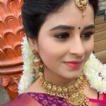 Rithika Tamil Selvi Instagram - 💟 Jewels @new_ideas_fashions #rithika #tamil_rithika #baakiyalakshmi #amirthabaakiyalakshmi #baakialakshmivijaytv #vijaystars #vijaytelevision