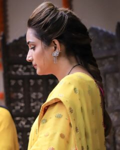 Rupali Bhosale Instagram - Aur inka kya hi kahe 😍 sanjana 📸
.

Pc - @miss_canon_21 
.
.
.
 
.
.
.
.
.
.
#aaikuthekaykarte #akkk #starpravah #girlphotographermumbai #girlphotographer #stillphotographer