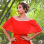 Rupali Bhosale Instagram - Do not try to explain. They will only understand you as much as they see and hear. ~ RuMi ~ Hair by @ruksar__99 Makeup by @mhatresameer60 Clicked by @miss_canon_21 Dress by @urbanic_in . . . . . #LifeIsBeautiful #Rumi #FeelLife #PositiveVibes #InstaPic #PhotoShoot #Friday #FridayVibes #Ootd #RupaliBhosle #RockingRupali #RupaliWinningHearts #KeepLoving #Sanjana #StarPravah #AaiKutheKayKarte 🧿
