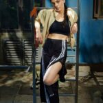 Saiyami Kher Instagram - Rest (and pose) if you must but don’t you quit 🙌🏽