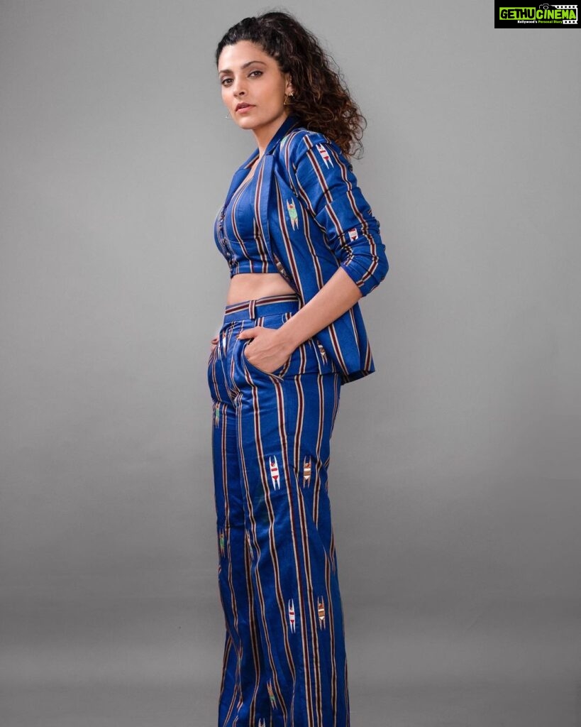 Saiyami Kher Instagram - Suited up. Wearing @pinkporcupines Styled by @shnoy09 Shot by @rahulsawant