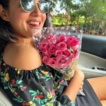 Samiksha Jaiswal Instagram - Flowers were not the only thing which made me smile today! 🌼