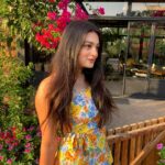 Samiksha Jaiswal Instagram - "Sundays are for sunshine."🌻
