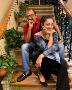 Samiksha Jaiswal Instagram - Happy birthday Papa.❤️
No matter how mature I grow. I will always be your little girl.🤗
I love you to the moon and back! 🧿🧿🧿🧿🧿🧿