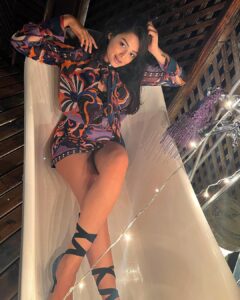 Samiksha Jaiswal Instagram - “Another year older, another year wiser? 
I guess we’ll see!” 🥂🤪🥳
.
.
.
.
.
.
.
.
.
.
.
#birthday  #birthdaygirl #eveningvibes #instagood