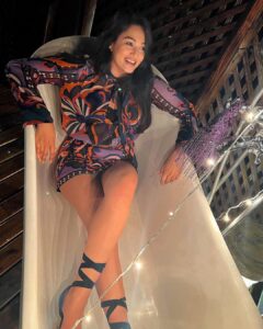 Samiksha Jaiswal Instagram - “Another year older, another year wiser? 
I guess we’ll see!” 🥂🤪🥳
.
.
.
.
.
.
.
.
.
.
.
#birthday  #birthdaygirl #eveningvibes #instagood