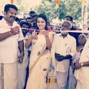 Samskruthy Shenoy Instagram - #Remyajewellers #Inaugration #Ashtamichira #thanksforthelove