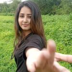 Sana Amin Sheikh Instagram - इश्क़ हो या हक़ीक़त.. रहेंगे तो हम हमेशा old school ही.. 🍁🍁🍁 Aug 2022