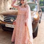 Sana Amin Sheikh Instagram - 💗💗💗 #Eid2022 (3.5.22) #eid #eiddress #floral #pinkdress #pink Mumbai, Maharashtra