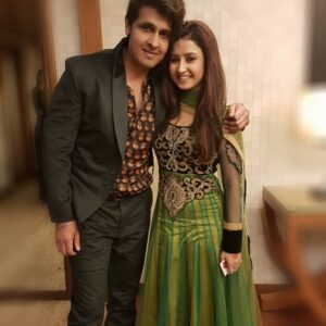 Sana Amin Sheikh Instagram - Happy Birthday To 
'The Sonu Nigam Ji' 
The Legend.. May Allah bless you Always.. 
😇😇😇
@sonunigamofficial

30.7.2021

#happybirthdaysonunigam 
#Sonunigam #sonuji #sonusir #happybirthdaysonusir