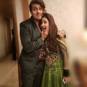 Sana Amin Sheikh Instagram - Happy Birthday To 
'The Sonu Nigam Ji' 
The Legend.. May Allah bless you Always.. 
😇😇😇
@sonunigamofficial

30.7.2021

#happybirthdaysonunigam 
#Sonunigam #sonuji #sonusir #happybirthdaysonusir