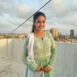 Sana Amin Sheikh Instagram - Minty 💚 LOVE FOR LUCKNOWIS !!! Kurta, White Cotton Chikankari Pants and White Baadla Chiffon Dupatta. Earrings: @sataara19 22.5.2021 #collaboration #sanaaminsheikh #chikankari #lucknowi #lucknow #mumbai #sataara #madeinindia Mumbai, Maharashtra