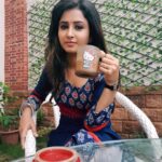 Sana Amin Sheikh Instagram - Things will change... but you remain the same... stick to your strengths.. ♡ #Positive #HappyGirlsAreThePrettiest Swipe! #SanaAminSheikh