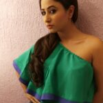Sana Amin Sheikh Instagram - Thank you @thinkblingg_ for this Cute top.. #Gifts #GiftsLikeThese #CuteStuff #GreenTop #OffShoulderTop #Denims #SanaAminSheikh #ThinkBlingg #IndianGirls #Actors #IndianTelevision #IndianActors #IndianActress #Bhootu #ZeeTv