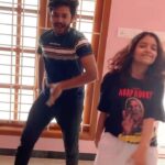 Sanjana Tiwari Instagram - Halamathi Habibo 😂🔥 . . . . . . . . . . . . . . . . . #halamathihabibo #arabickuthu #beast #beastmode #beastmovie #thalapathy #thalapathyvijay #thalapathymovie #anirudh #anirudhravichander #aniruthmusic #poojahegde #nelson #nelsondilipkumar #tamil #tamilsongs #tamilcinema #tamildance #tamilsong #tamilsonglyrics #tamilsongstatus #tamilreels #reelsvideo #reelsdance #dancereels #dancereelsindia #reelsexplore #worthuoriginals