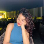 Sanjana Tiwari Instagram - Trained my mom to take the best pictures😂🤣 La Cabana Chennai